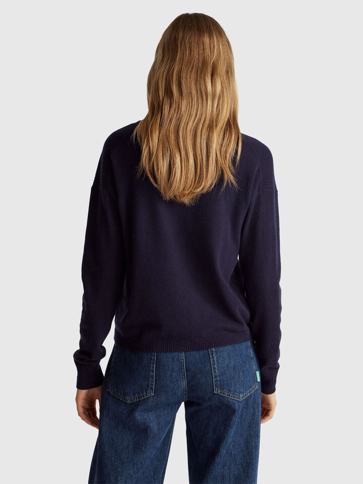 V NECK SWEATER L/S Women image number 2